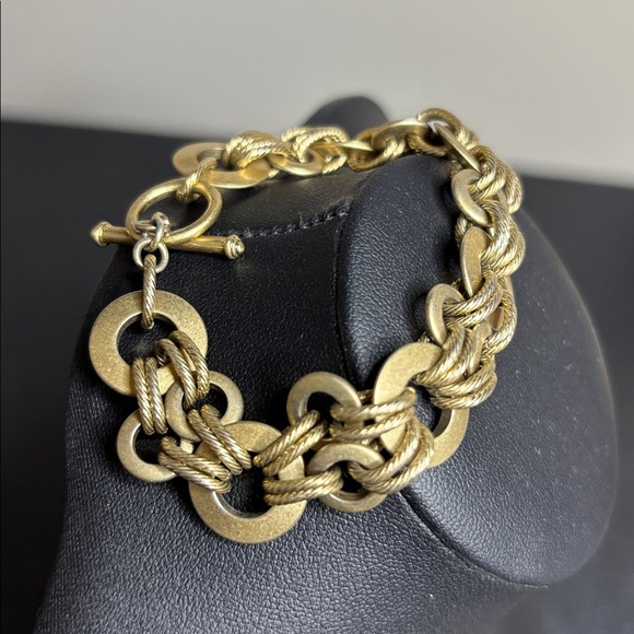 Multi Circle Gold Tone Bracelet - Picture 4 of 5